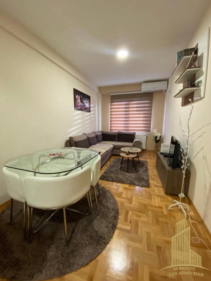 Mirkovic Lux Apartman นิส ภายนอก รูปภาพ